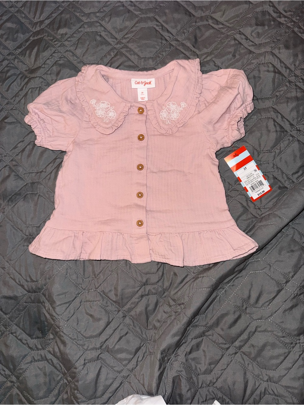 NWT Girl’s Cat and Jack Pink Shirt w/ Peter Pan Collar and White Embroidery 3T